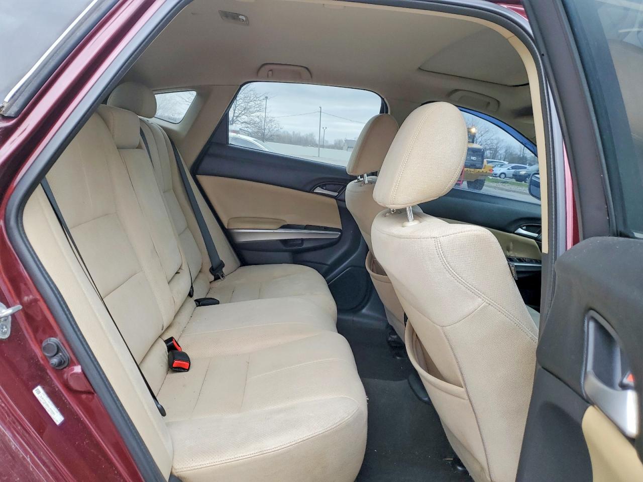 2013 HONDA CROSSTOUR EX photo 21