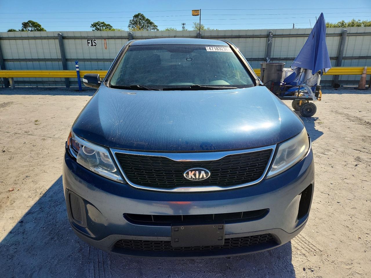 2014 KIA SORENTO LX photo 5