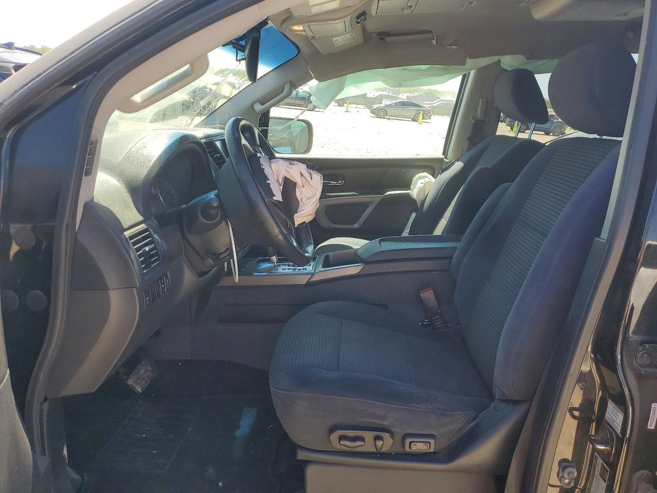 2015 NISSAN ARMADA SV photo 13