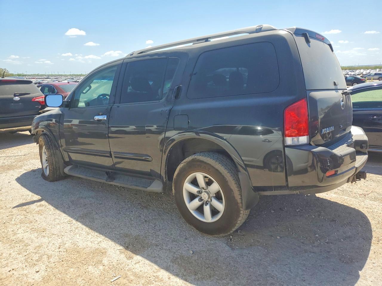 2015 NISSAN ARMADA SV photo 3