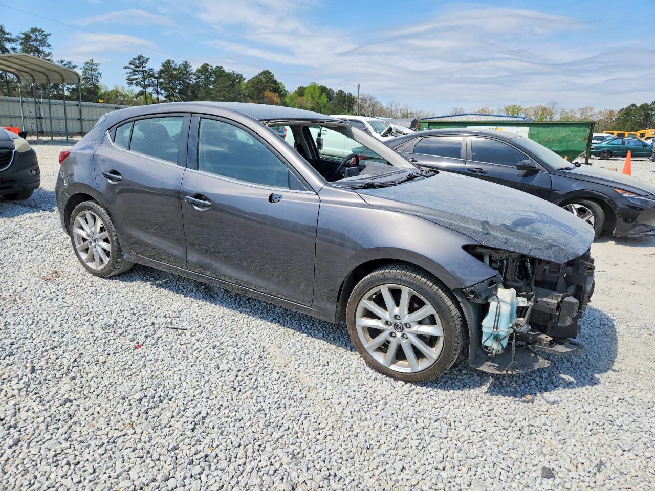 2017 MAZDA 3 TOURING photo 4