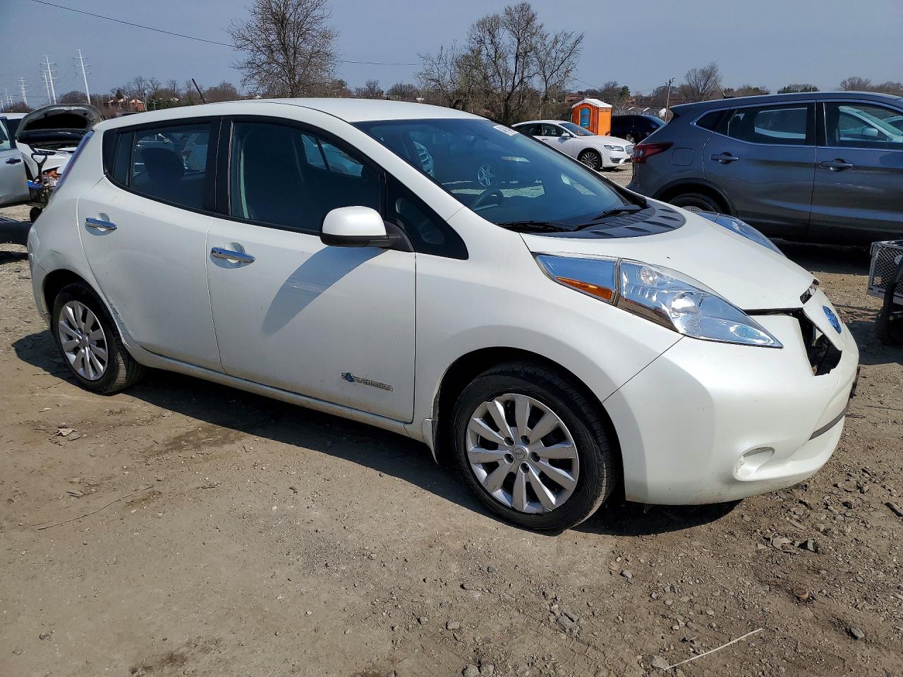 2016 NISSAN LEAF S-30 photo 10