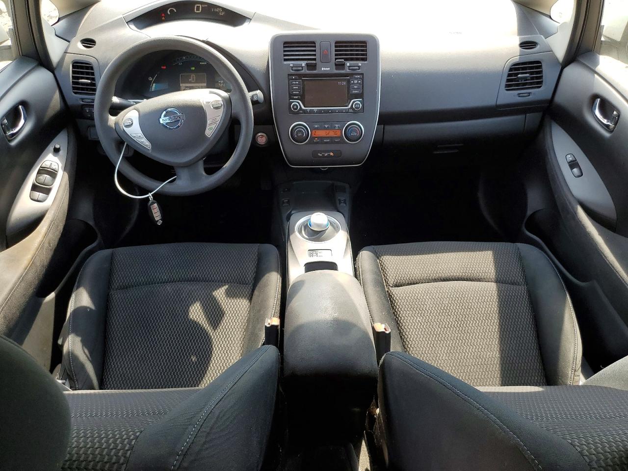 2016 NISSAN LEAF S-30 photo 22