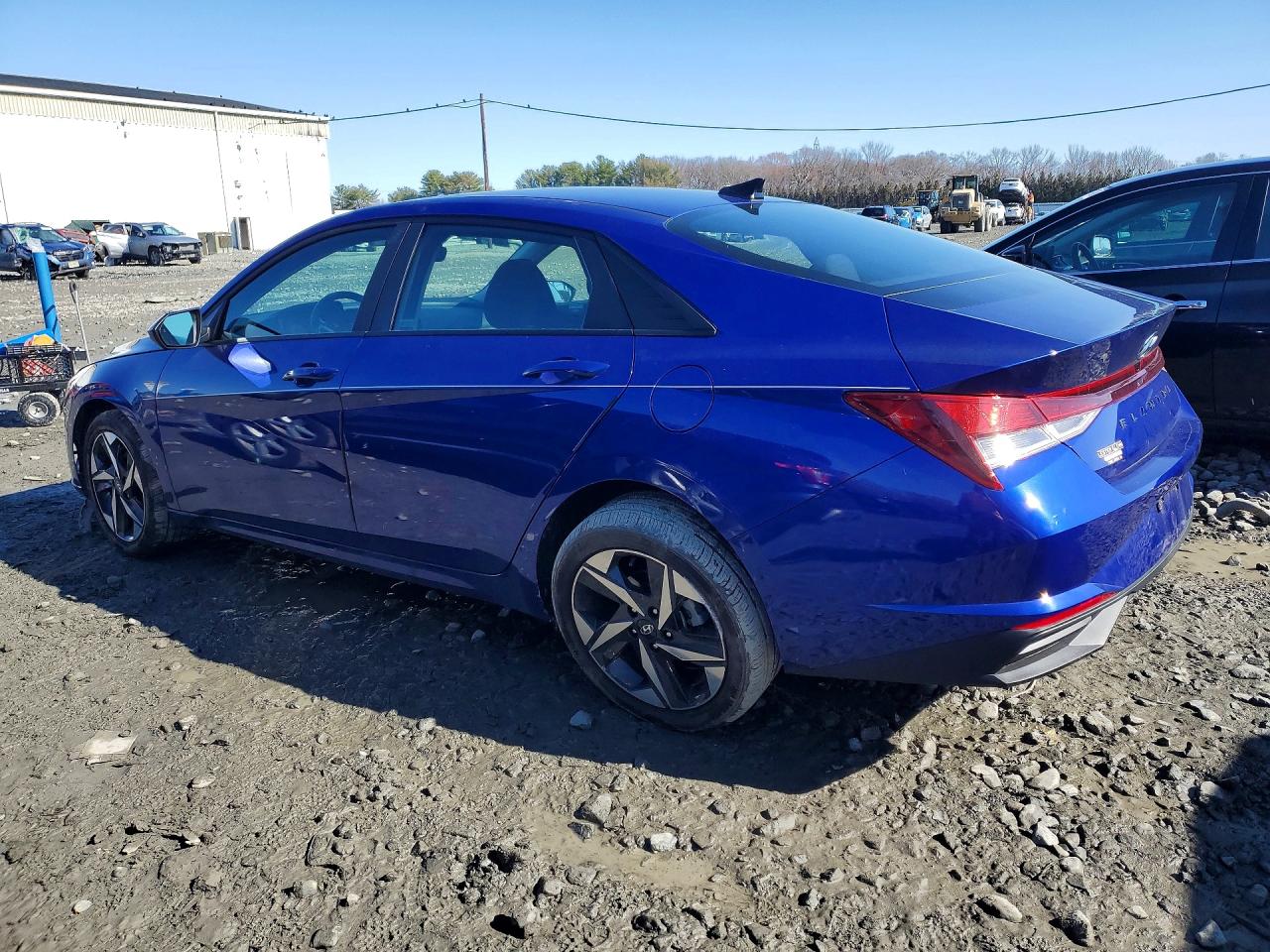 2023 HYUNDAI ELANTRA SEL photo 2
