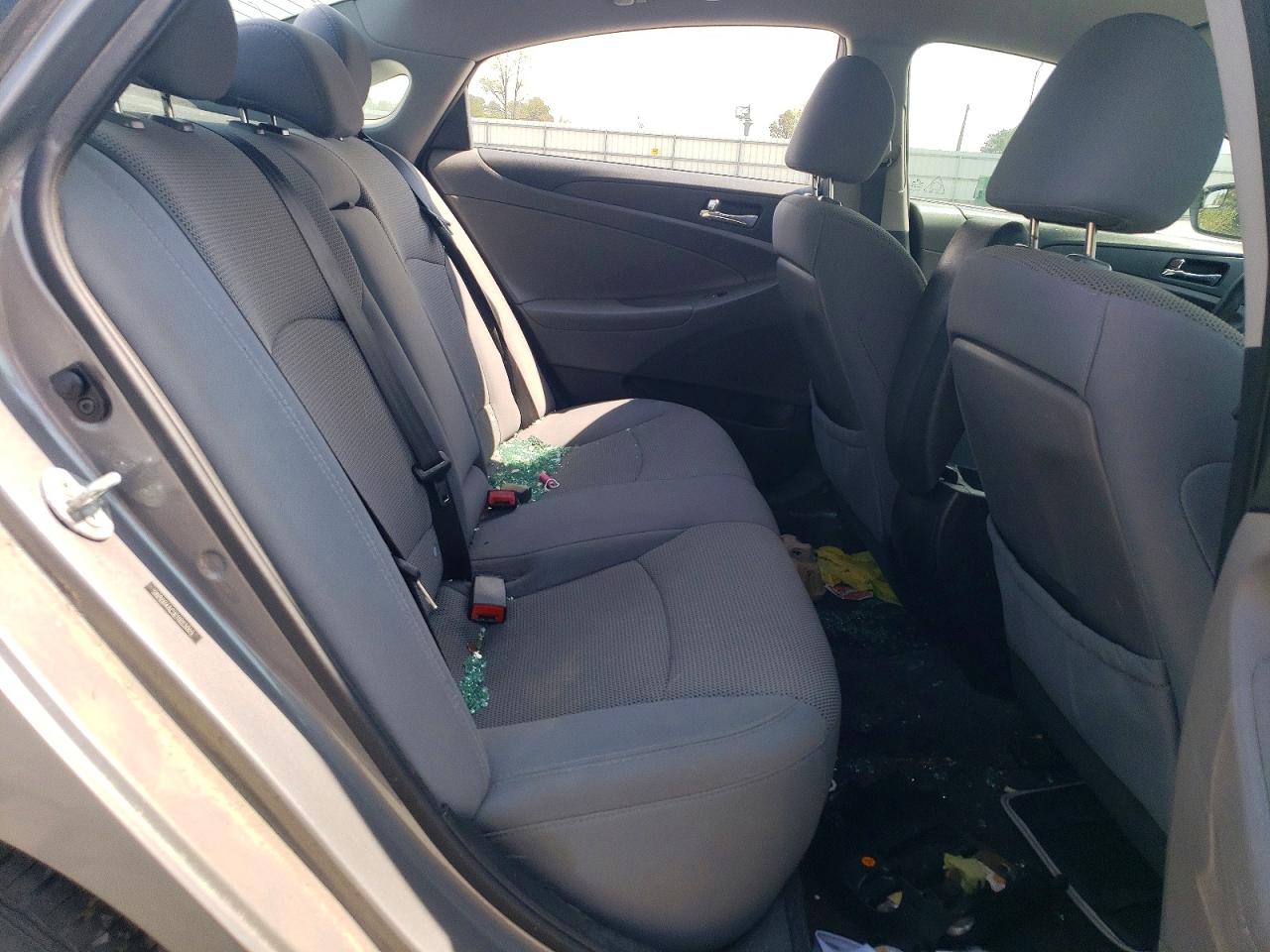 2014 HYUNDAI SONATA GLS photo 10