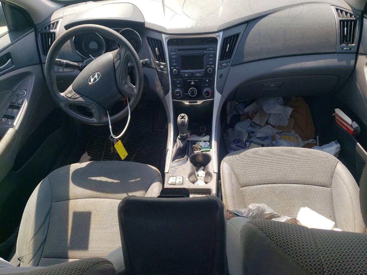 2014 HYUNDAI SONATA GLS photo 8