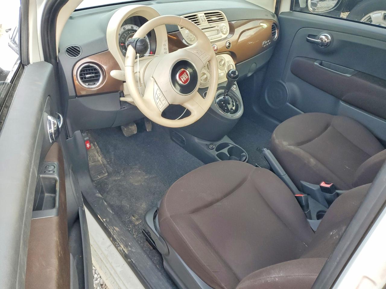 2013 FIAT 500 POP photo 8