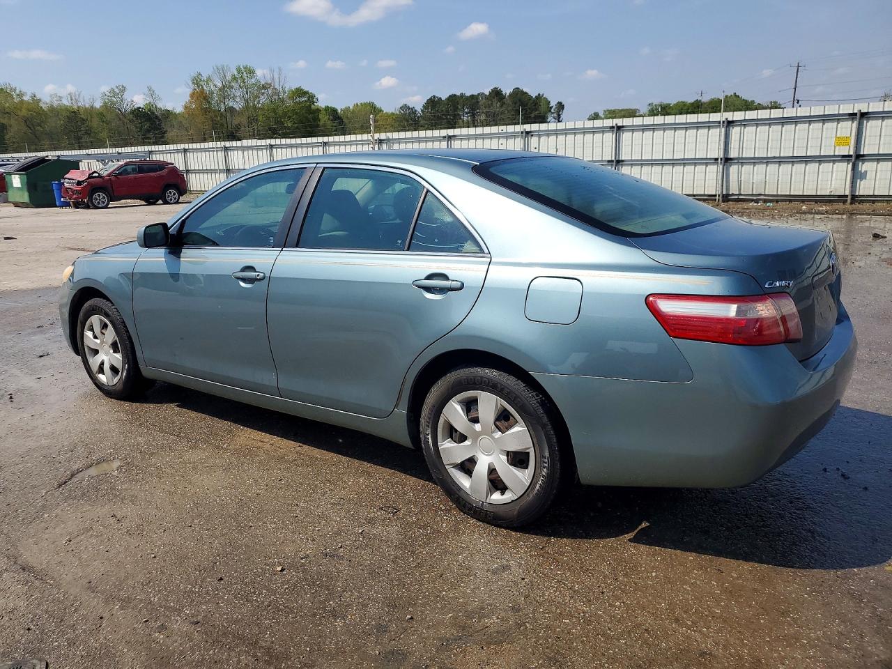 2009 TOYOTA CAMRY LE photo 3