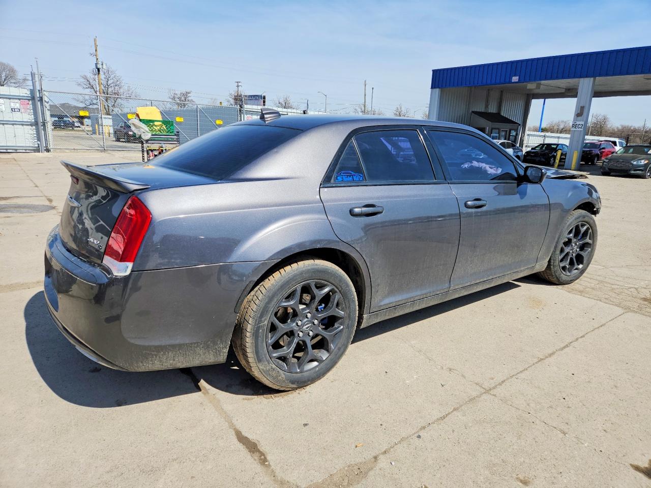 2019 CHRYSLER 300 S photo 5