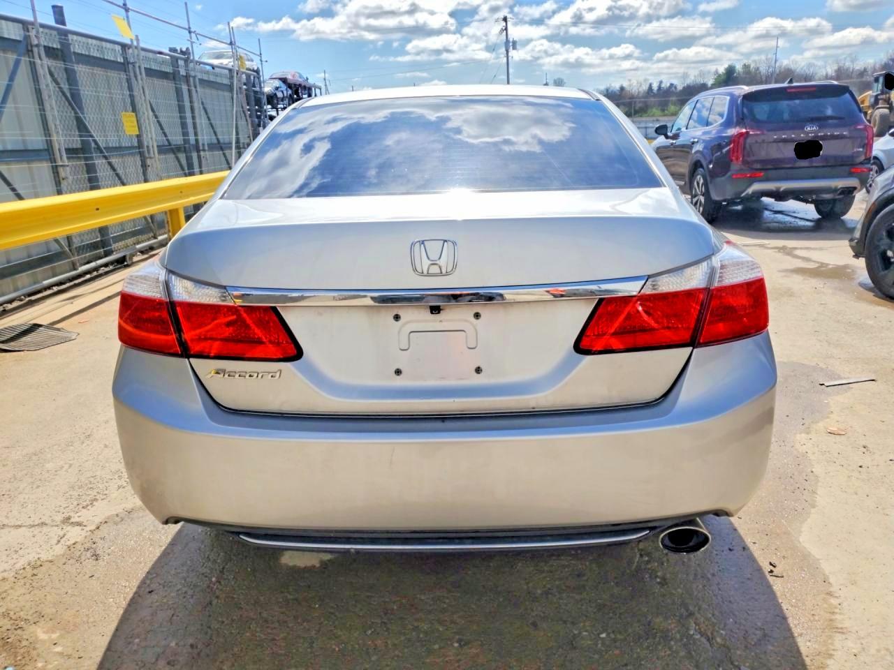 2014 HONDA ACCORD LX photo 6