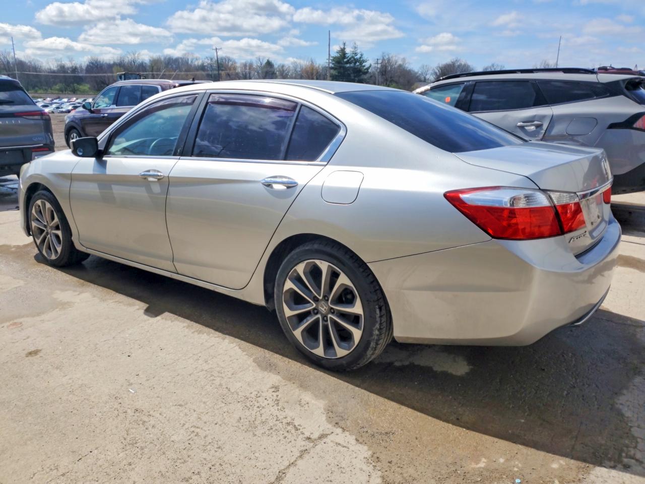 2014 HONDA ACCORD LX photo 2