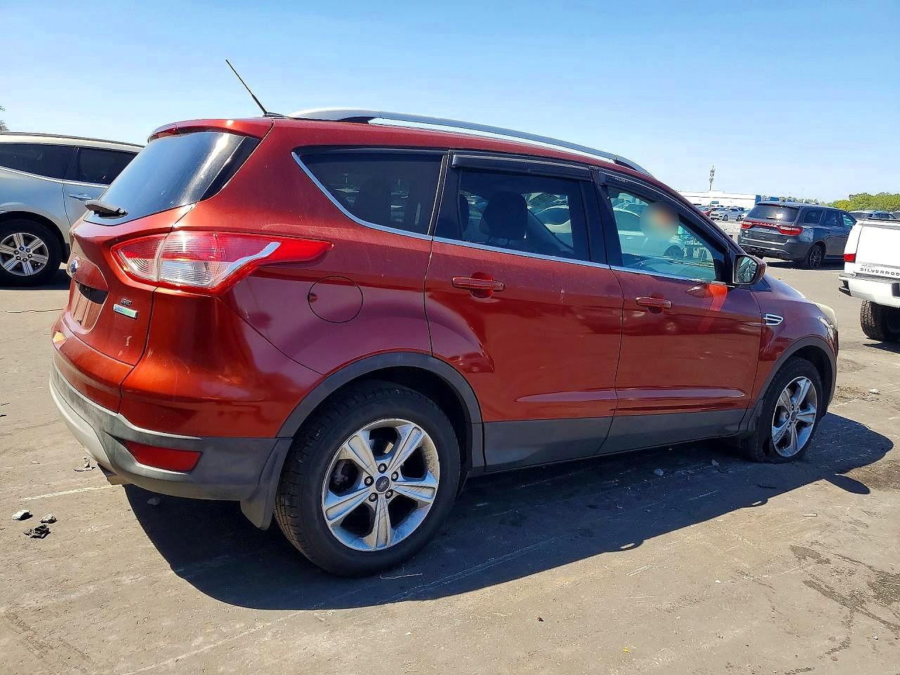 2015 FORD ESCAPE SE photo 3