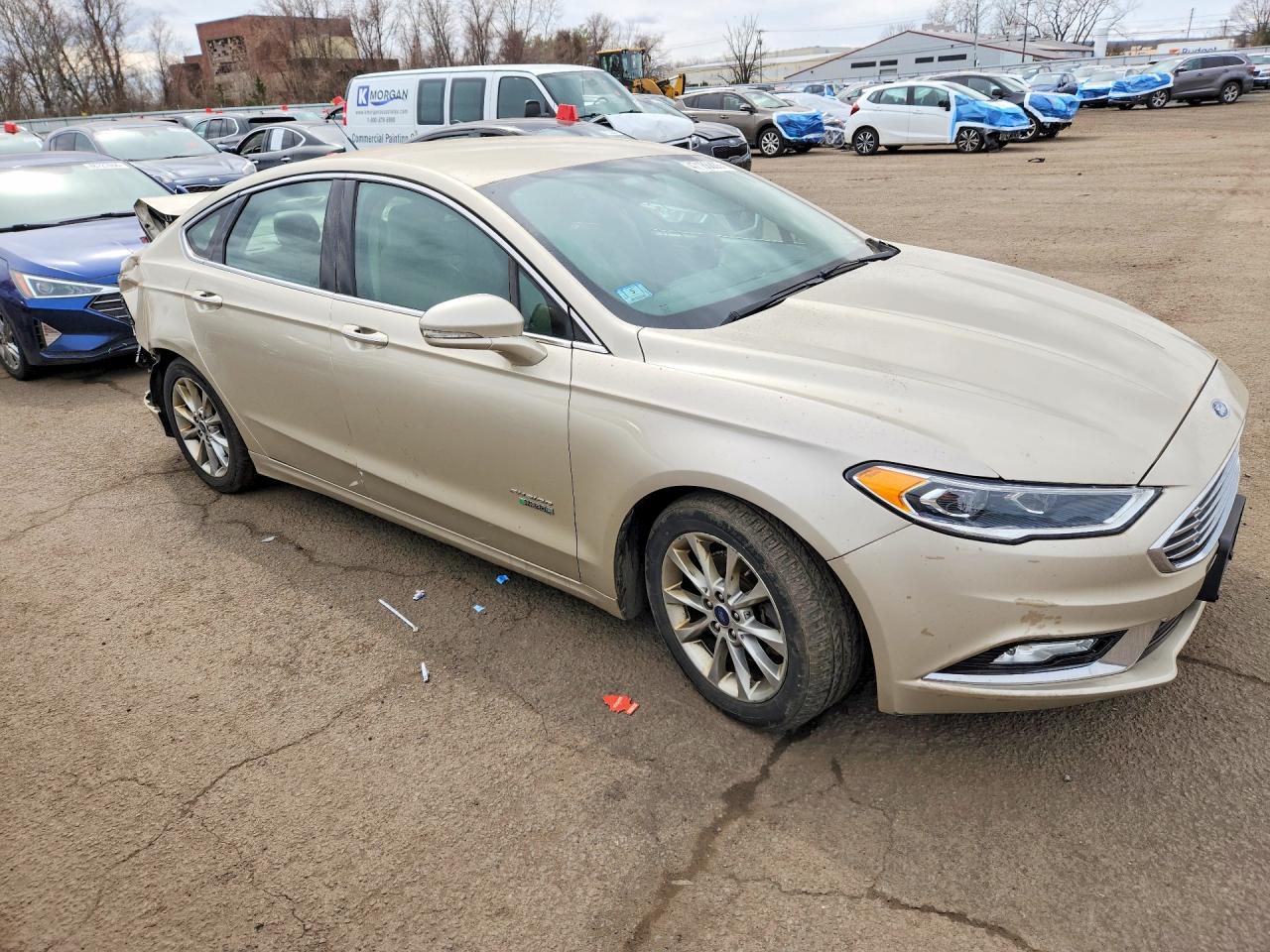 2017 FORD FUSION SE PHEV photo 10