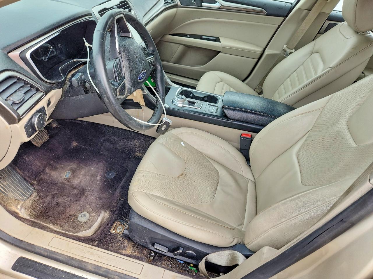 2017 FORD FUSION SE PHEV photo 19
