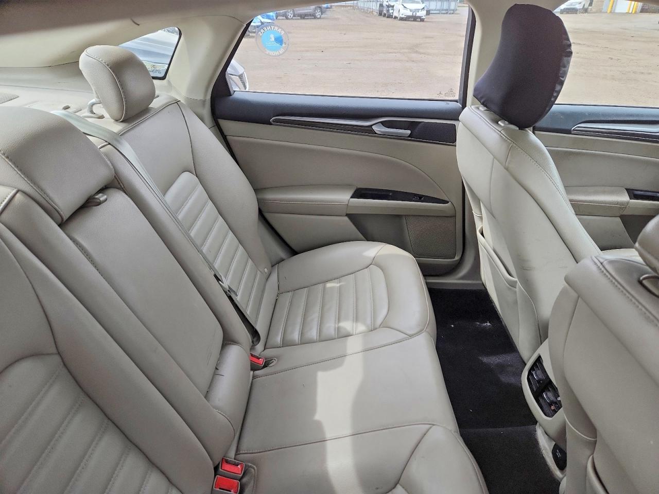 2017 FORD FUSION SE PHEV photo 28