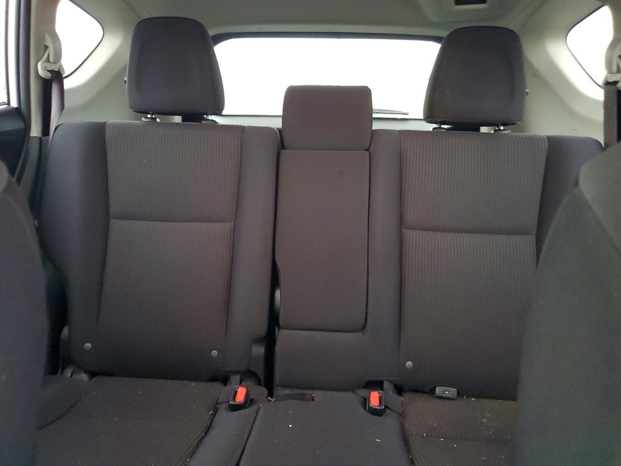 2016 TOYOTA RAV4 LE photo 10