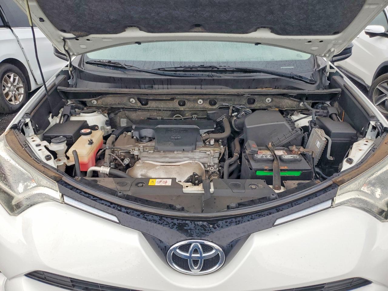 2016 TOYOTA RAV4 LE photo 12