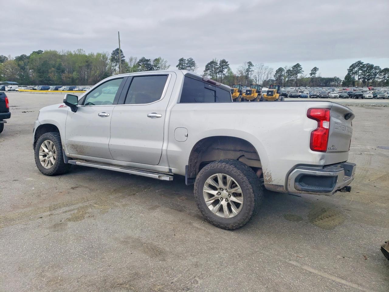 2019 CHEVROLET SILVERADO K1500 LTZ photo 3
