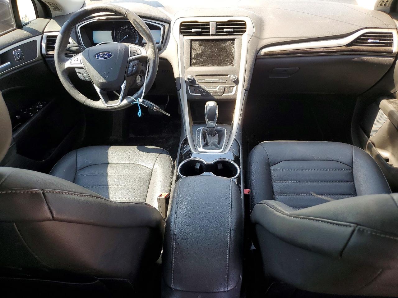 2016 FORD FUSION SE photo 15