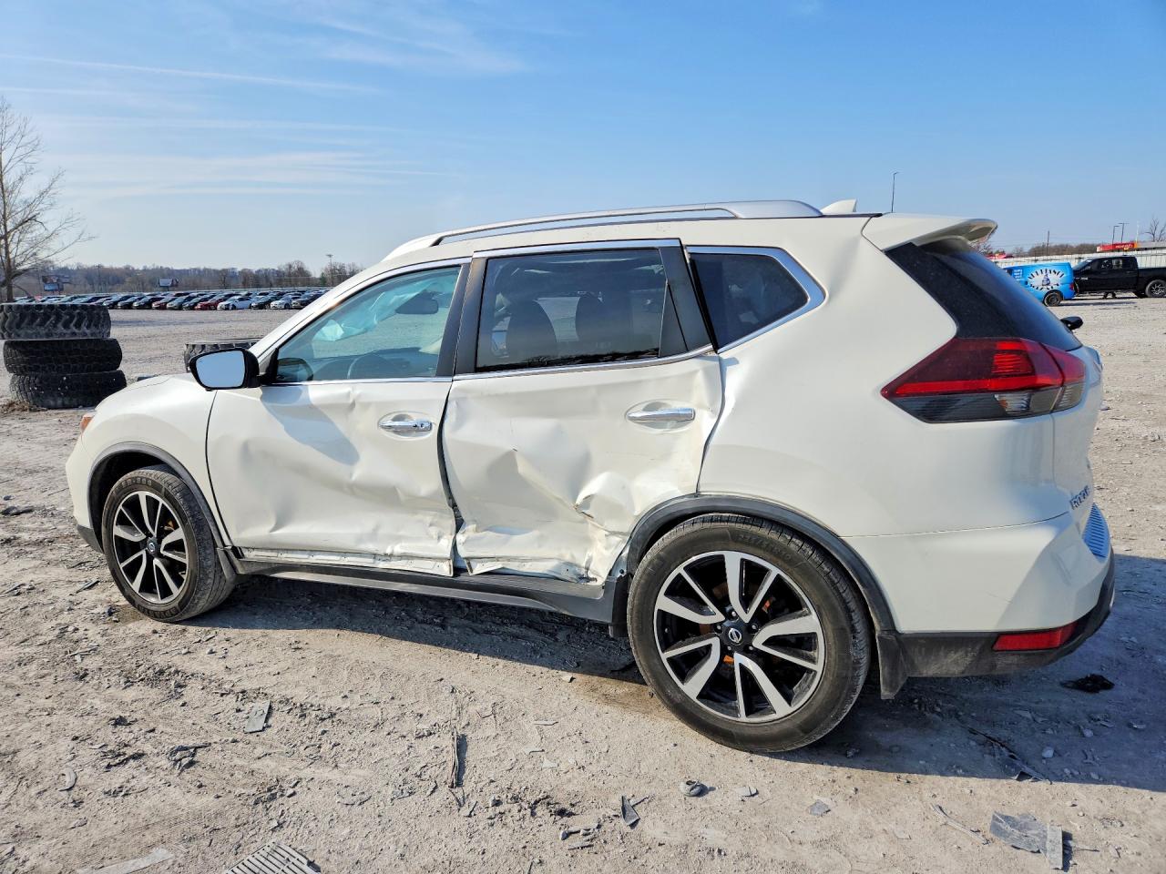 2018 NISSAN ROGUE SL photo 4