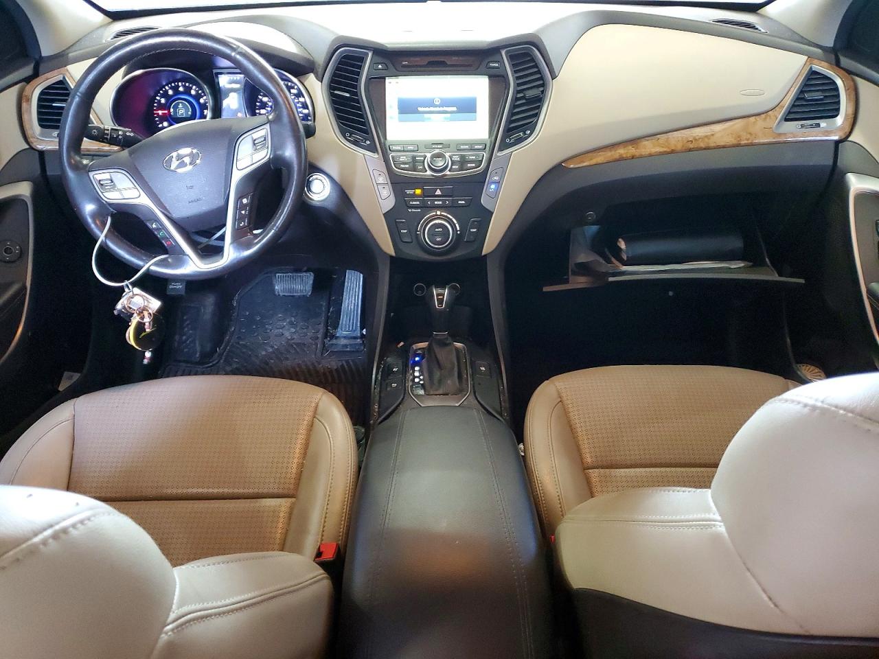 2015 HYUNDAI SANTA FE SPORT 2.0T photo 8