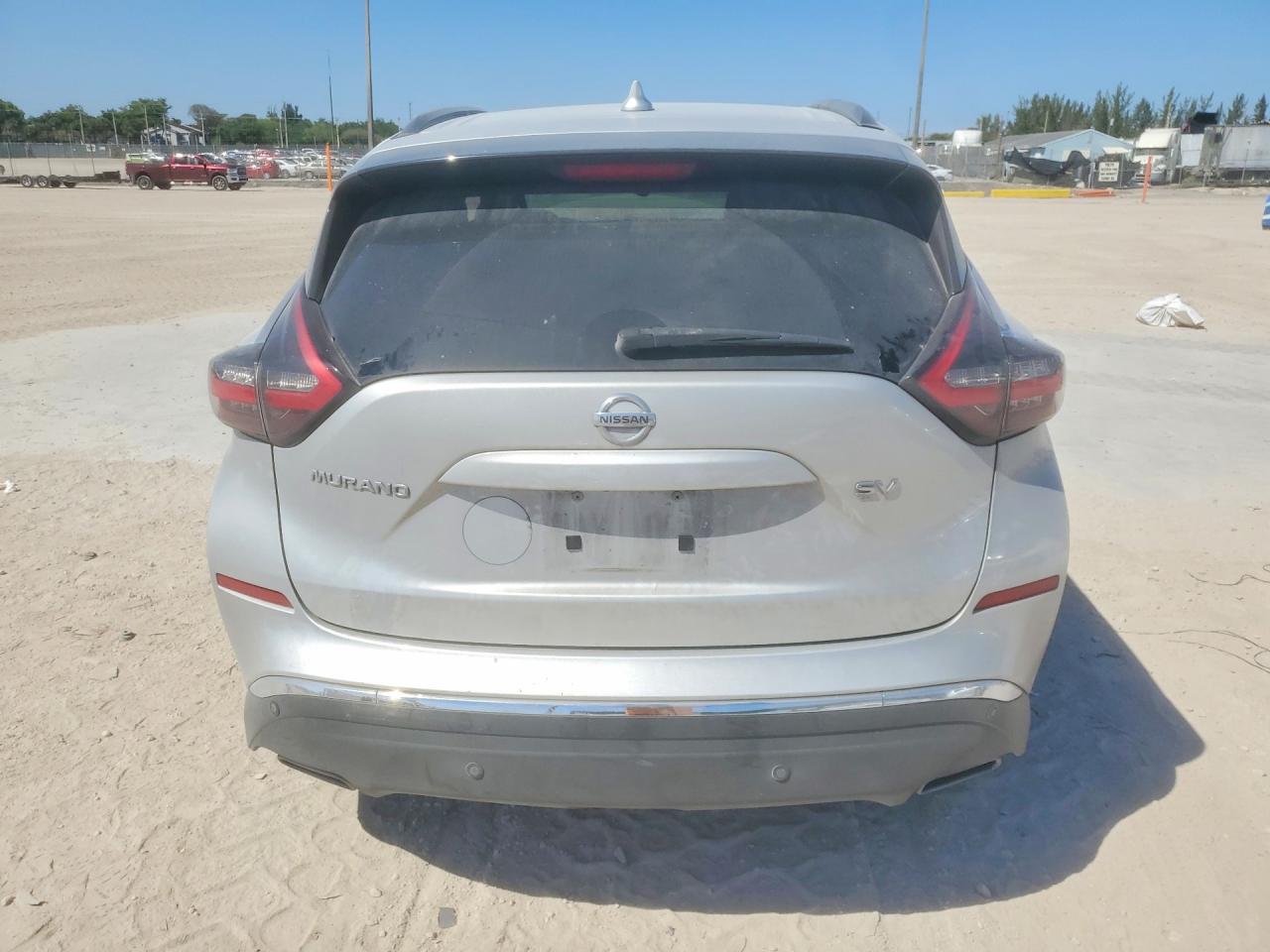 2020 NISSAN MURANO SV photo 6