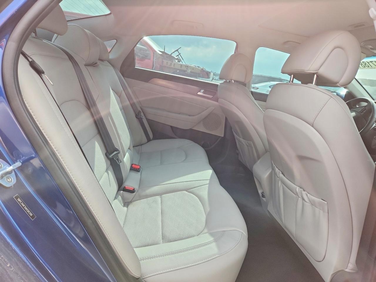 2017 HYUNDAI SONATA SPORT photo 19