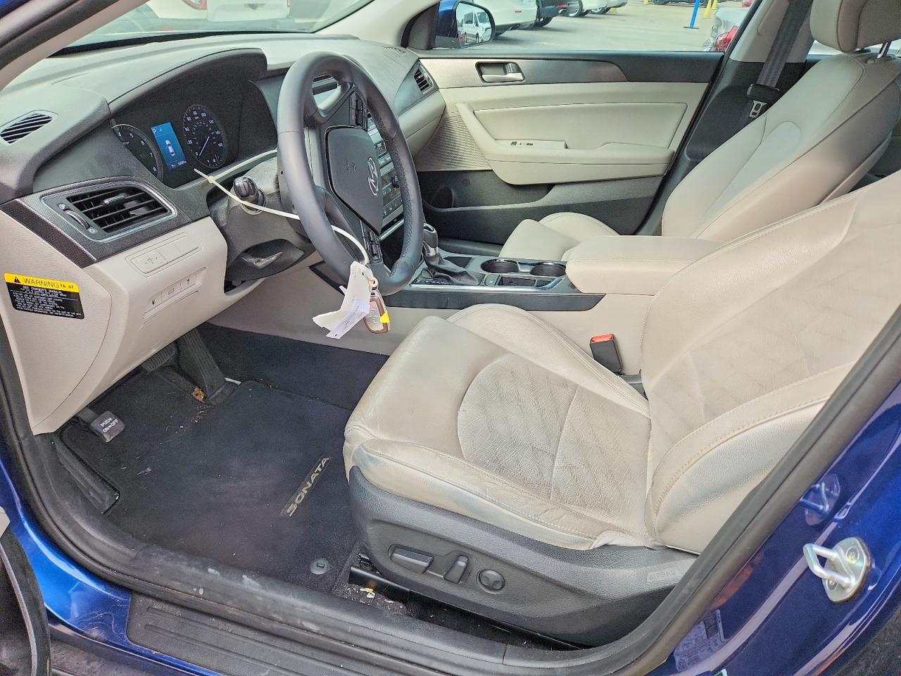 2017 HYUNDAI SONATA SPORT photo 13