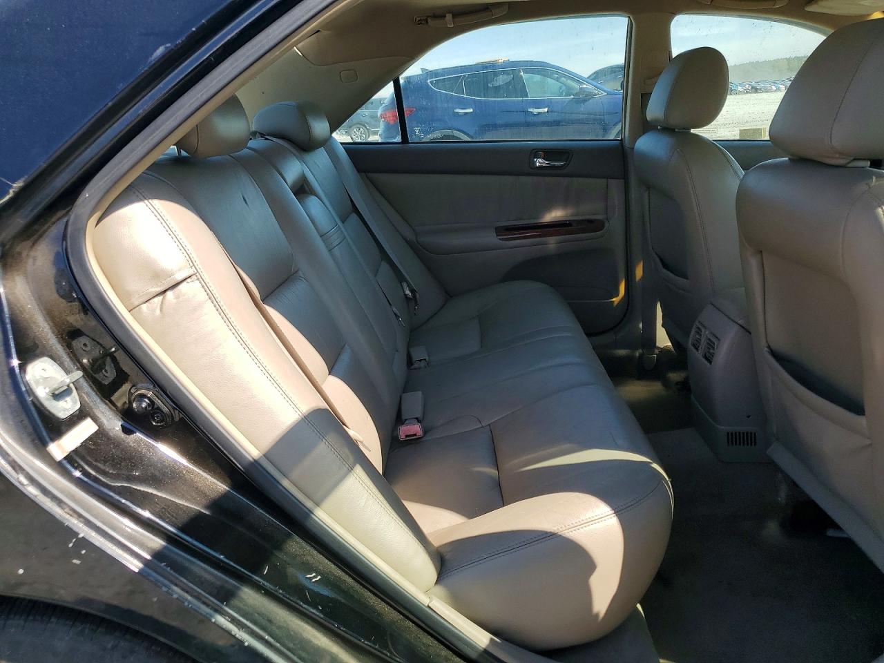 2003 TOYOTA CAMRY XLE V6 photo 19