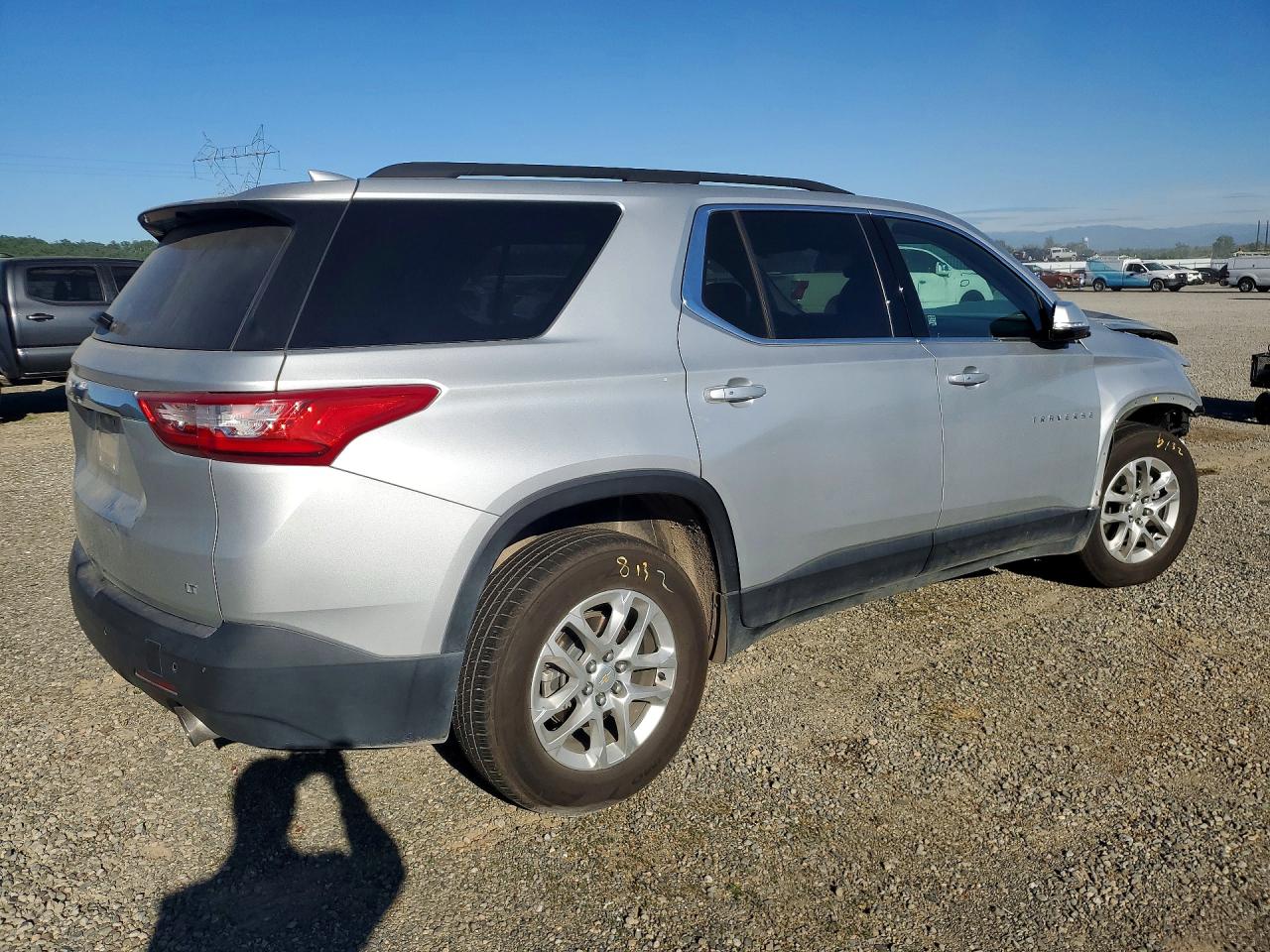 2020 CHEVROLET TRAVERSE LT photo 5