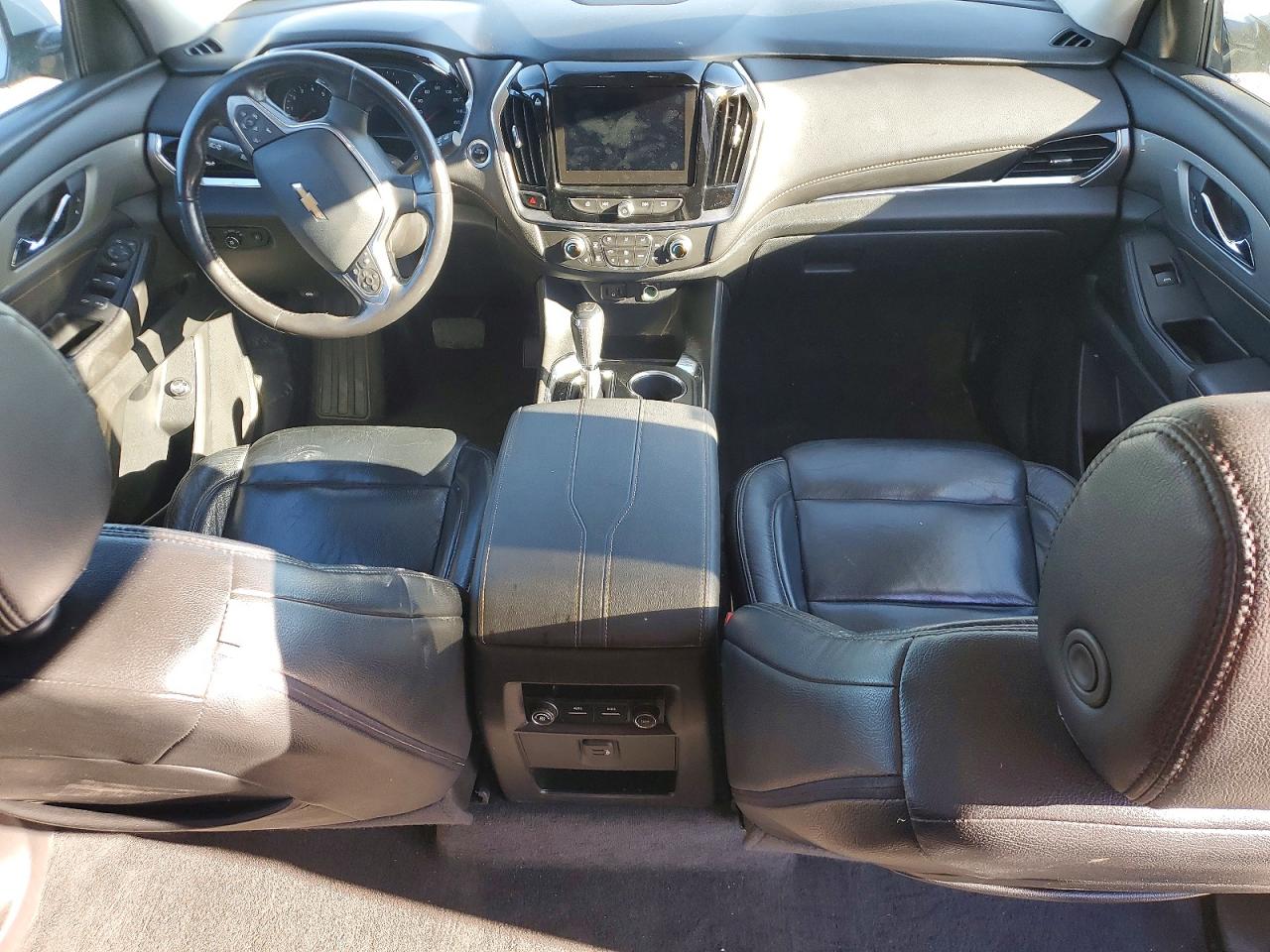 2020 CHEVROLET TRAVERSE LT photo 15