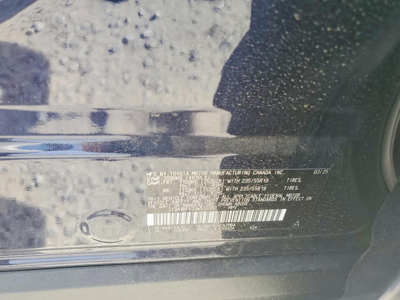 2025 TOYOTA RAV4 XLE PREMIUM photo 13