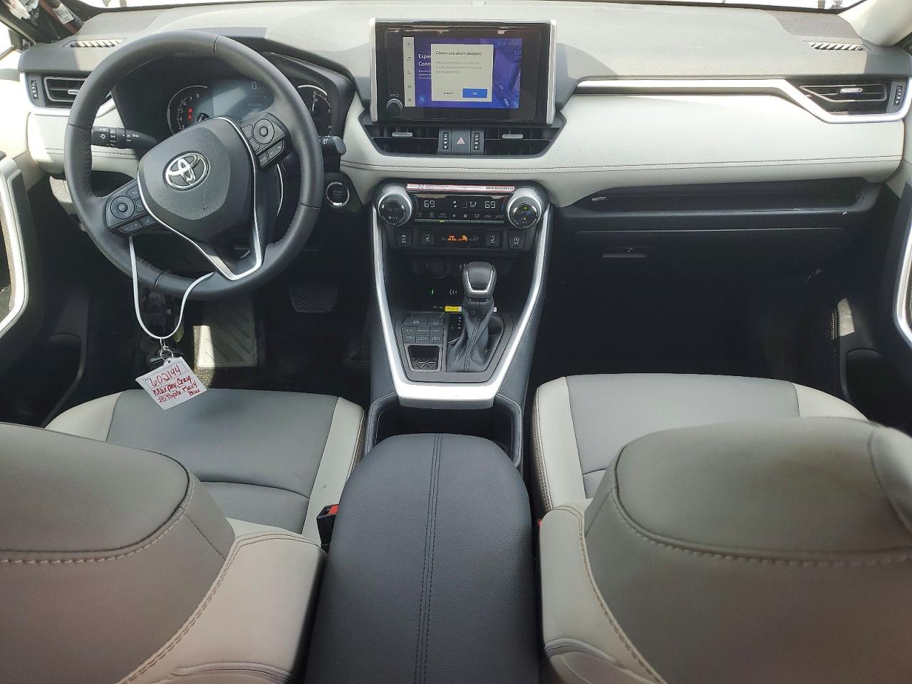2025 TOYOTA RAV4 XLE PREMIUM photo 8