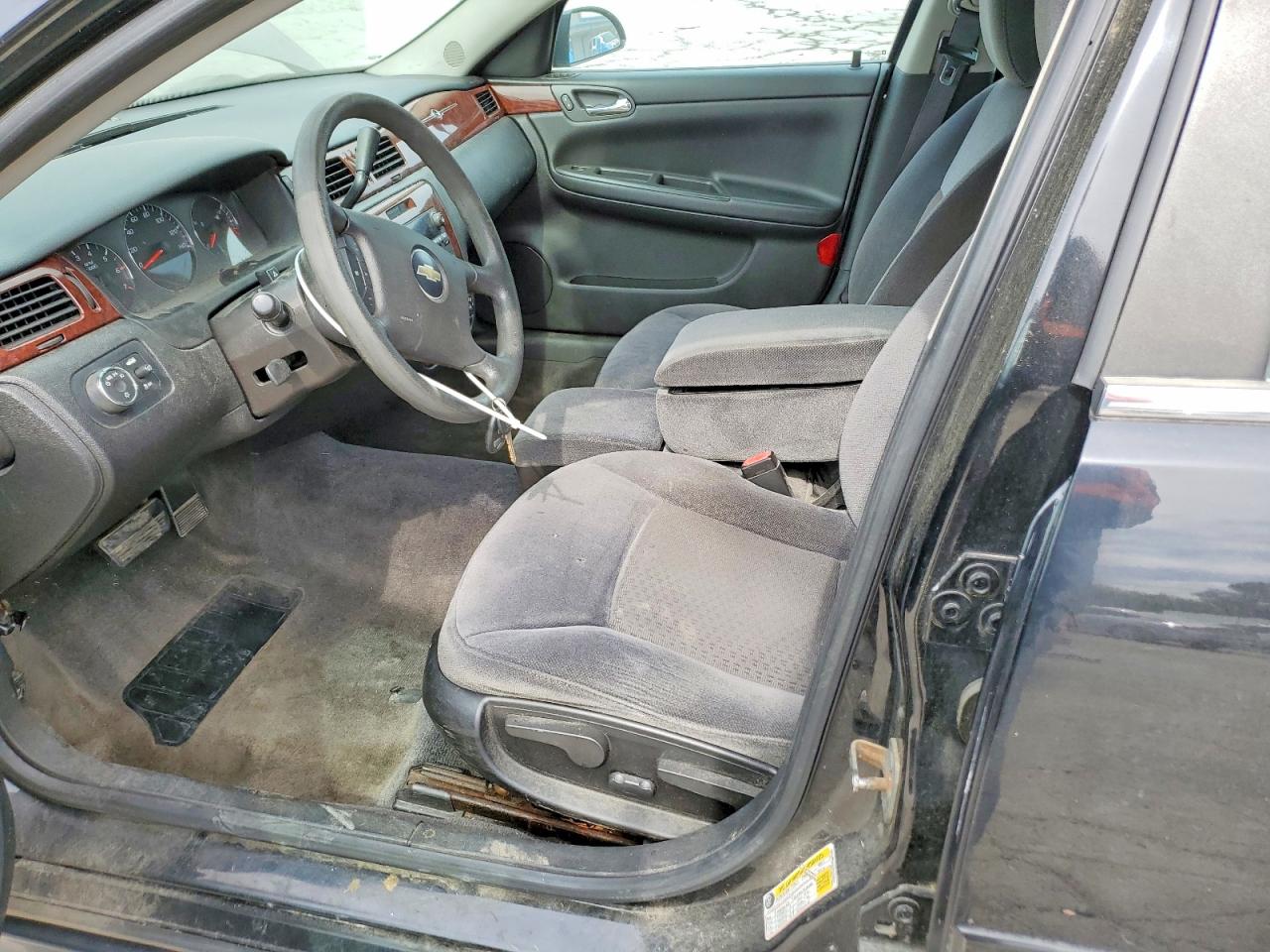 2009 CHEVROLET IMPALA 1LT photo 7