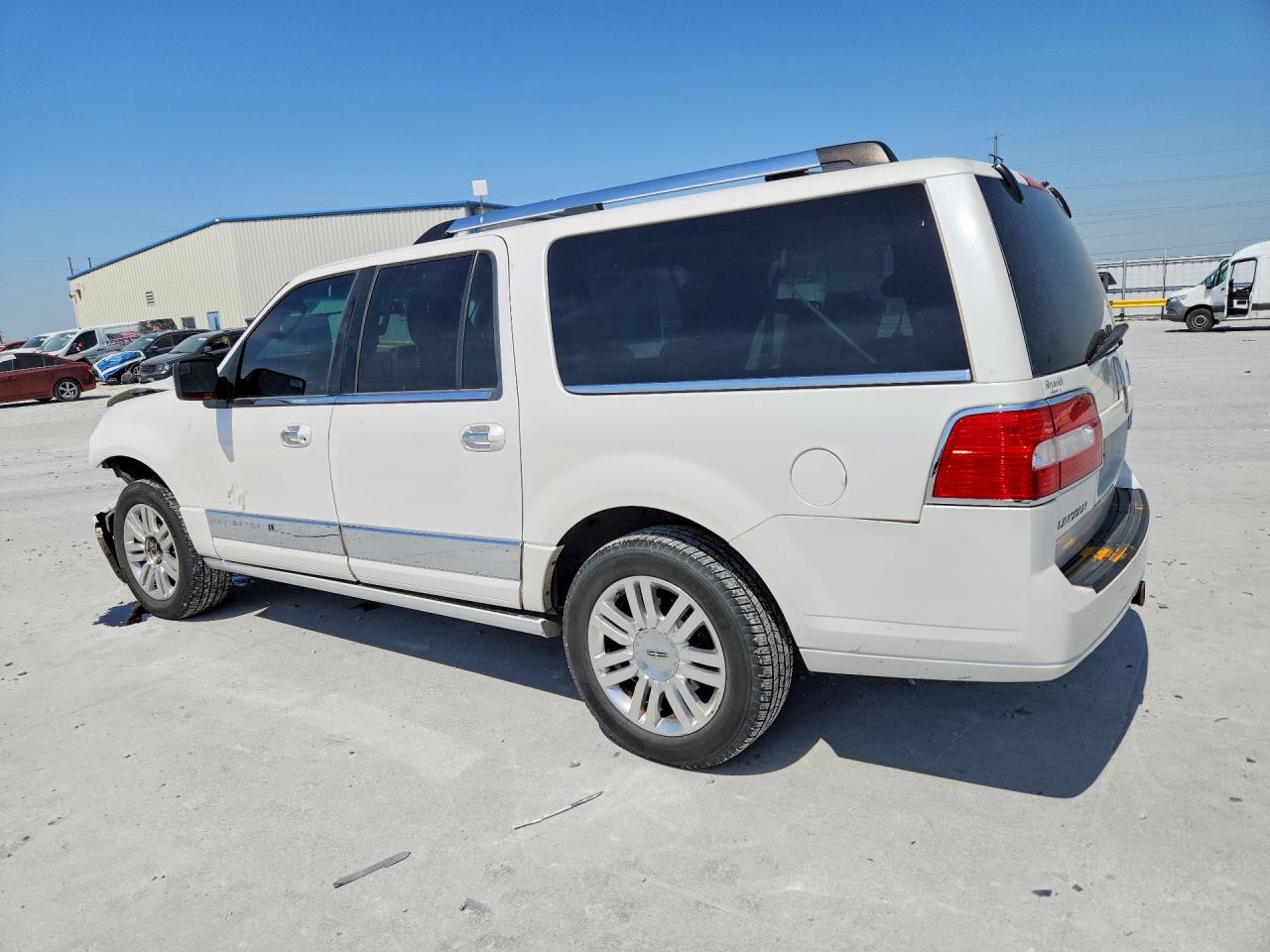 2014 LINCOLN NAVIGATOR L photo 3