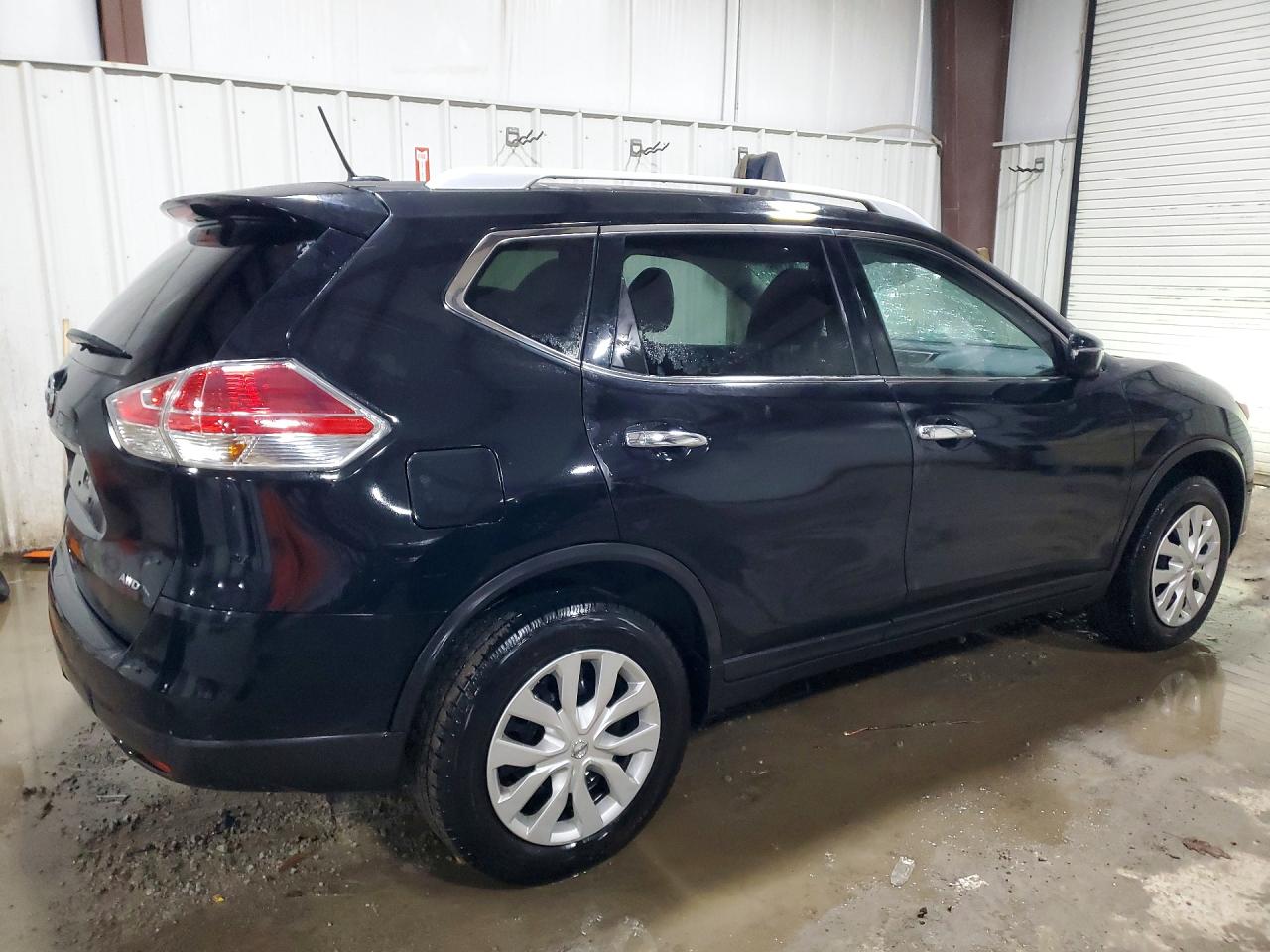 2016 NISSAN ROGUE S photo 5