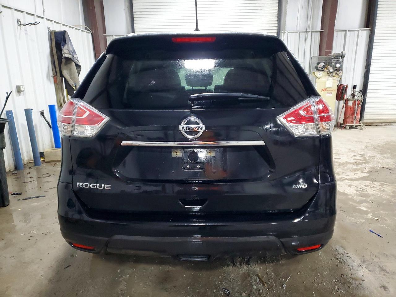 2016 NISSAN ROGUE S photo 11