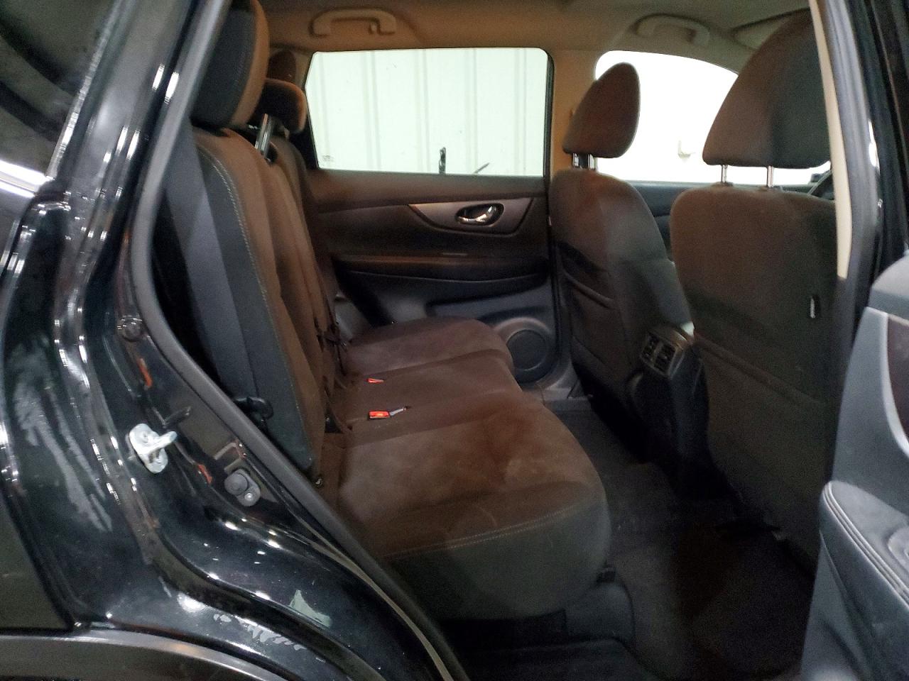 2016 NISSAN ROGUE S photo 21