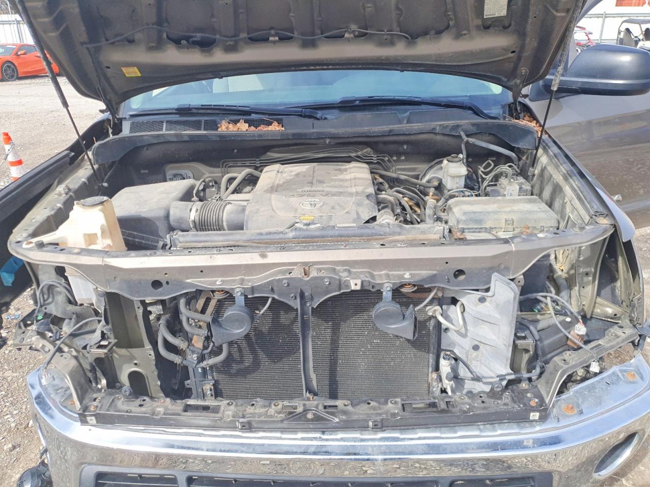 2011 TOYOTA TUNDRA photo 21