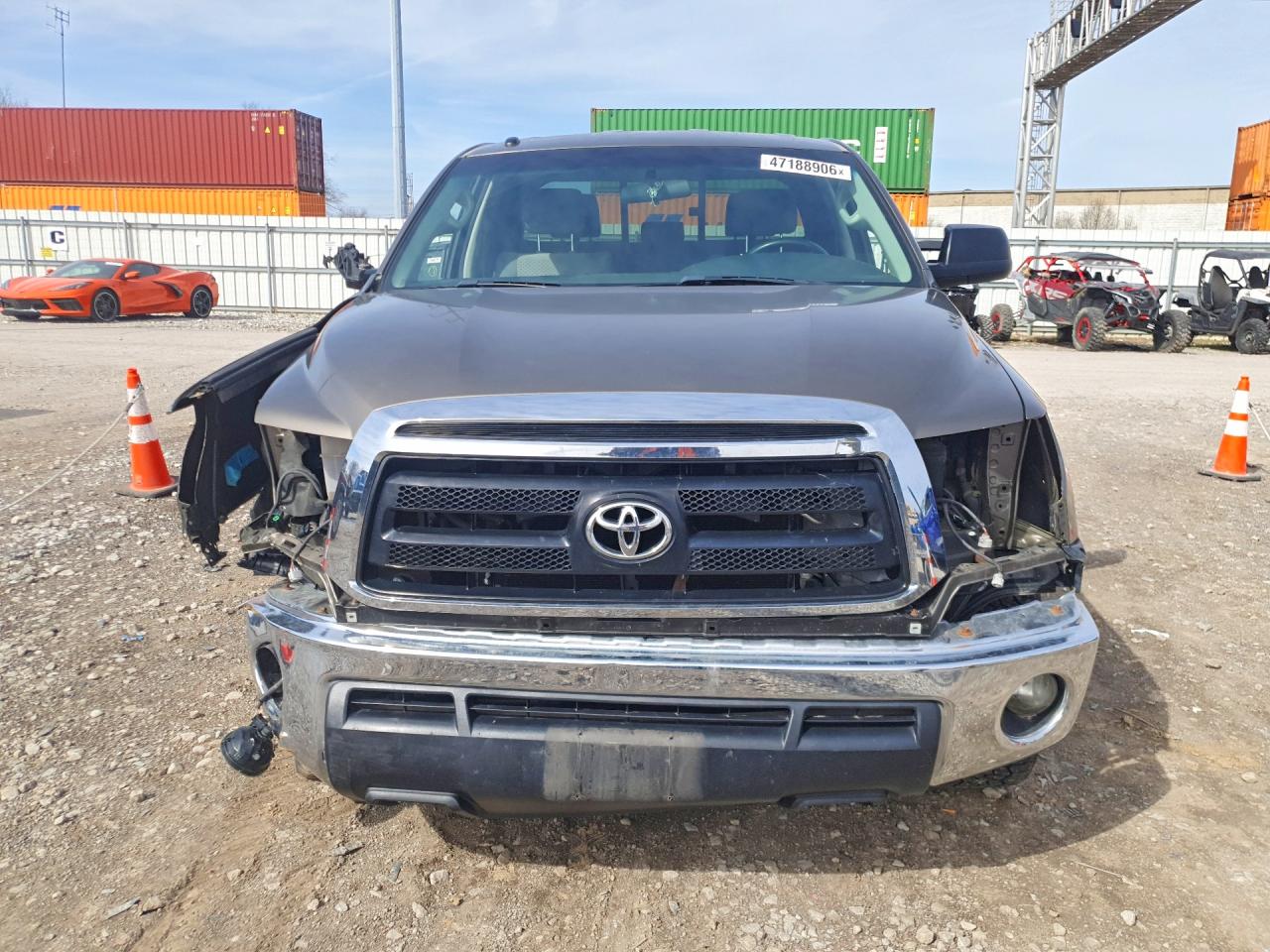 2011 TOYOTA TUNDRA photo 9