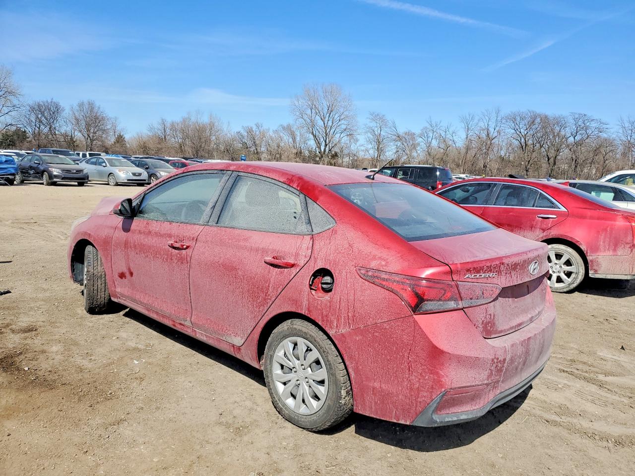 2019 HYUNDAI ACCENT SE photo 2