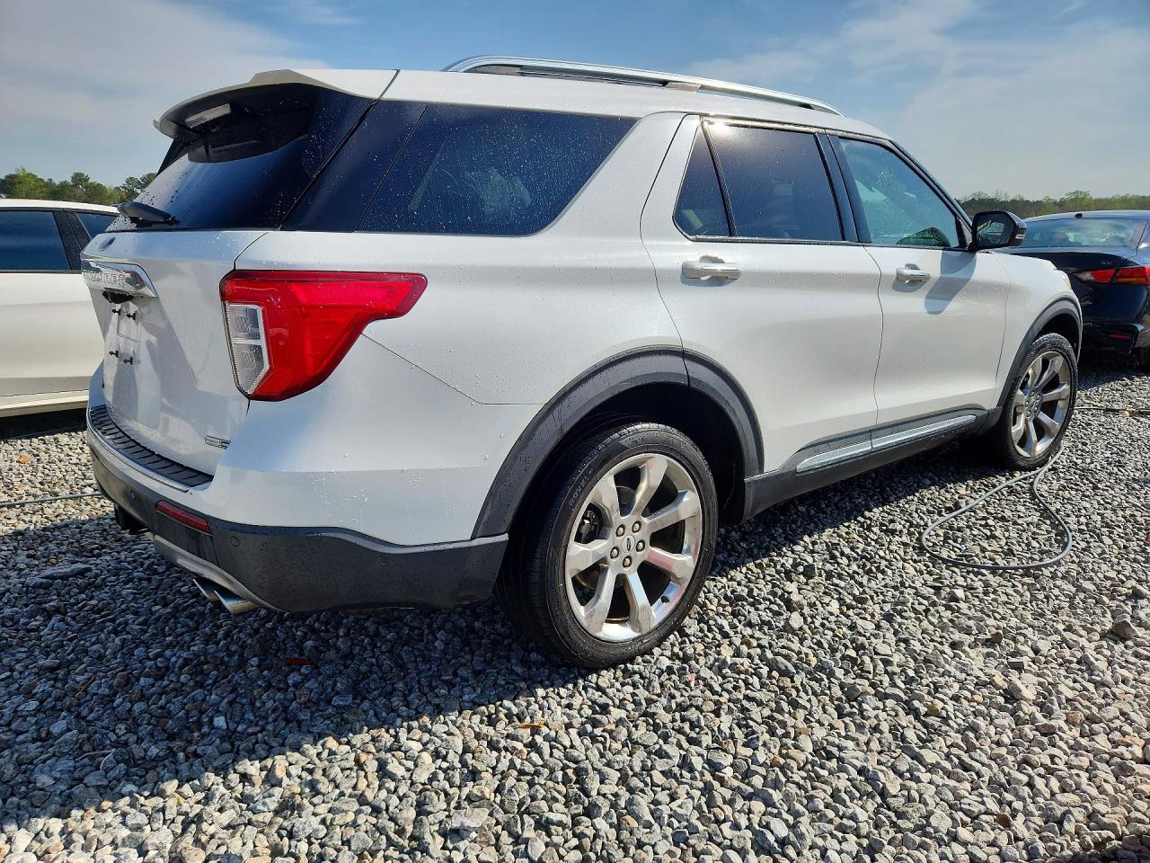 2020 FORD EXPLORER PLATINUM photo 3