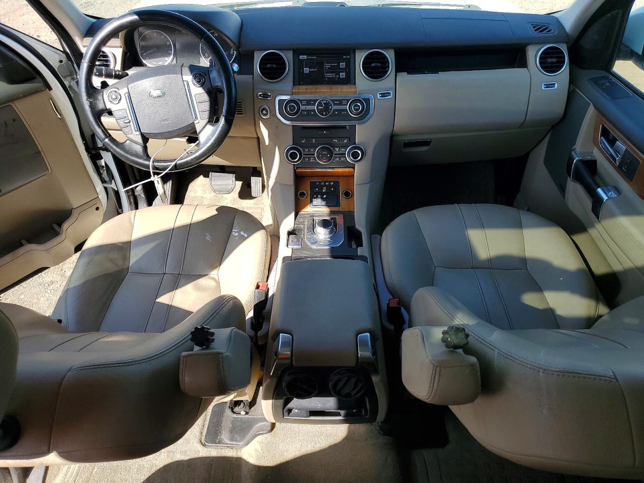 2016 LAND ROVER LR4 HSE photo 15