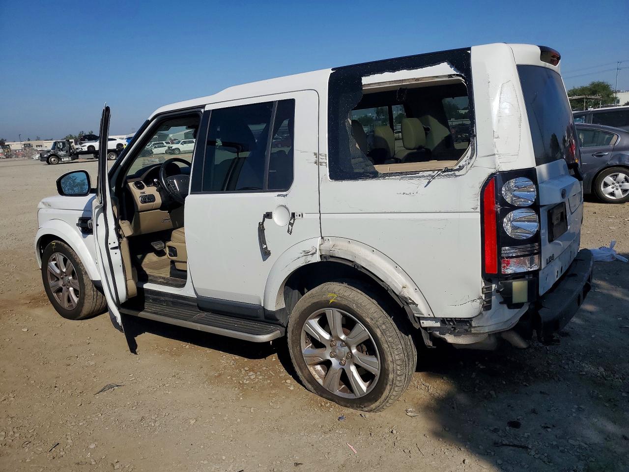 2016 LAND ROVER LR4 HSE photo 3