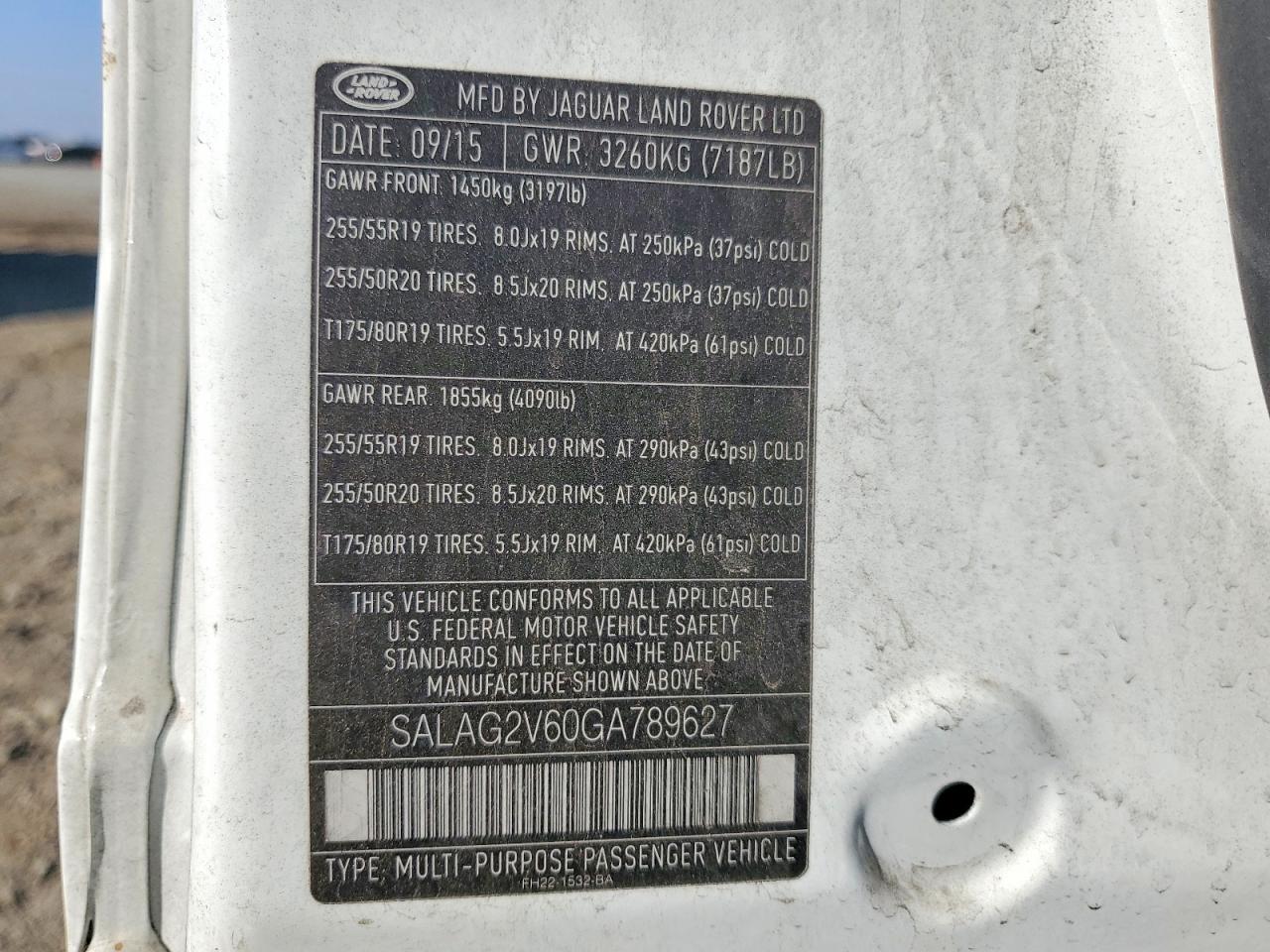 2016 LAND ROVER LR4 HSE photo 27
