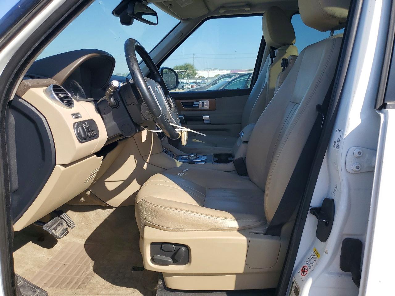 2016 LAND ROVER LR4 HSE photo 13