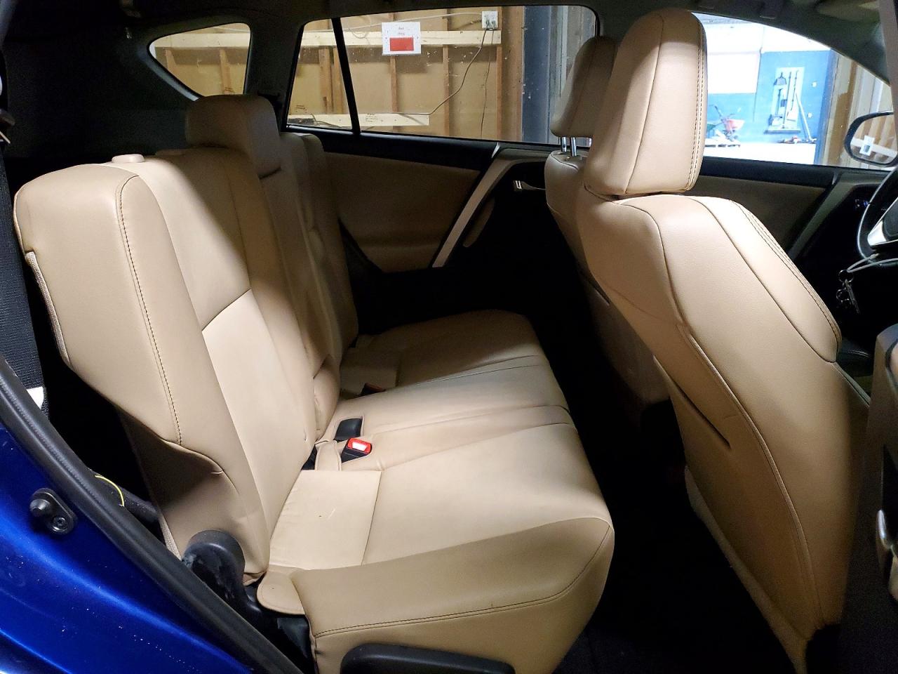 2014 TOYOTA RAV4 LIMITED photo 11