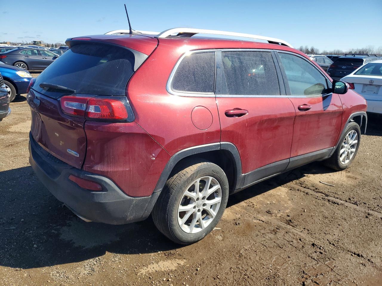 2017 JEEP CHEROKEE LATITUDE photo 5