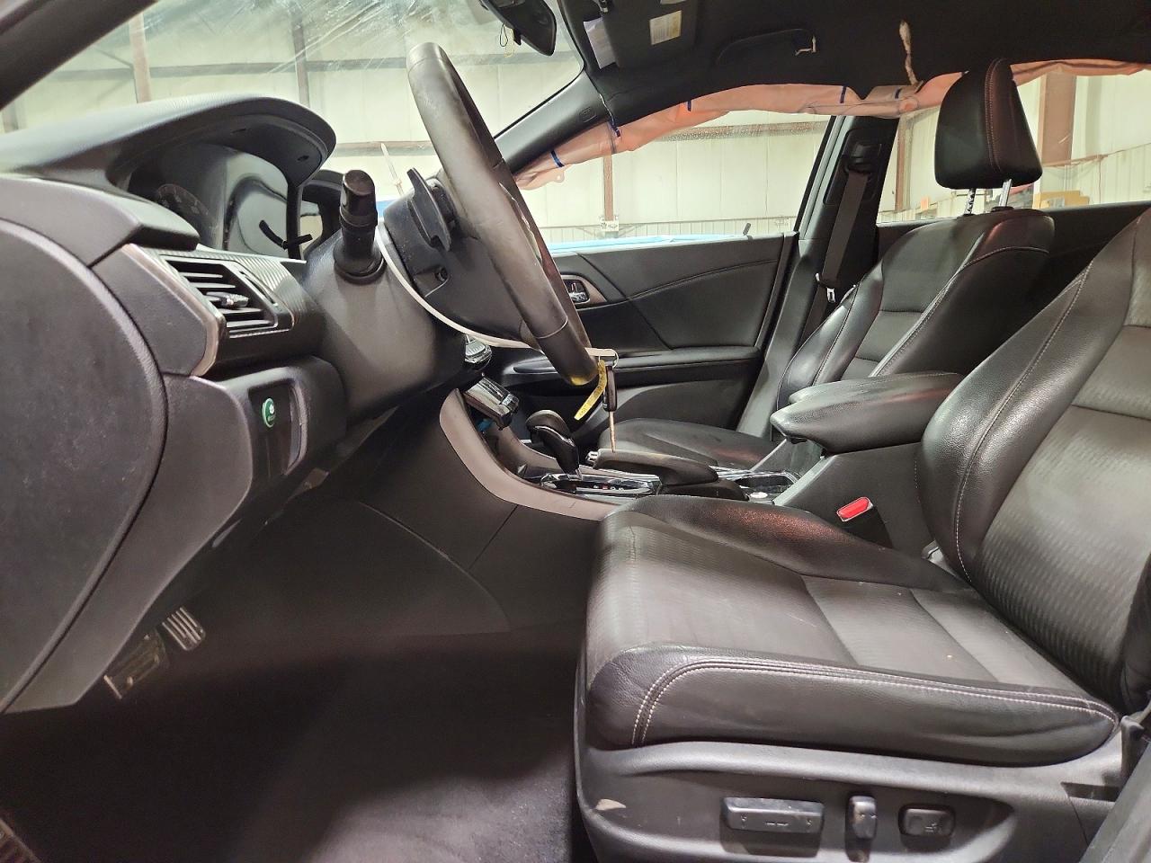 2016 HONDA ACCORD SPORT photo 7