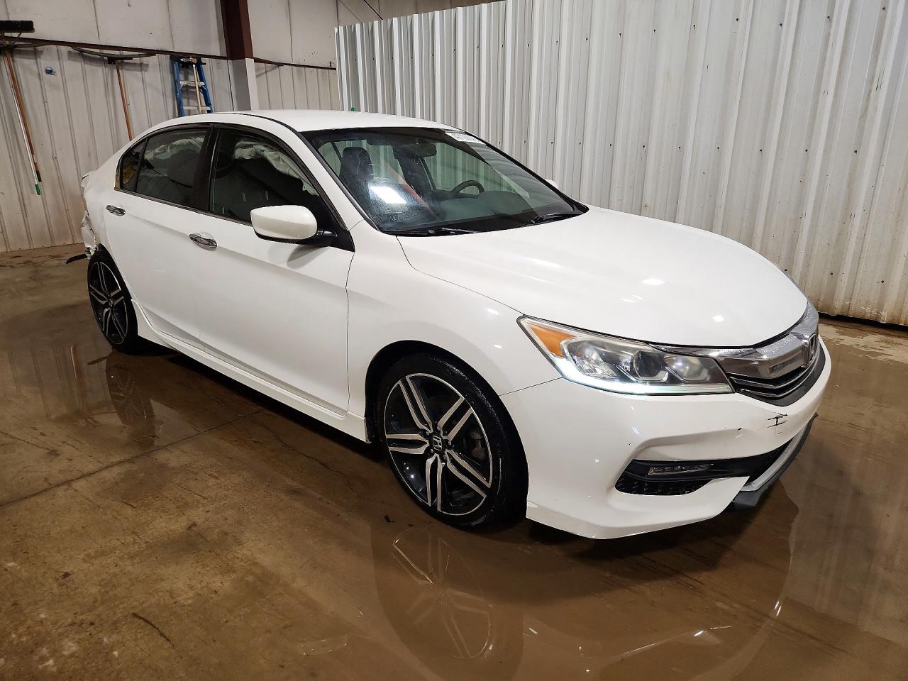 2016 HONDA ACCORD SPORT photo 4